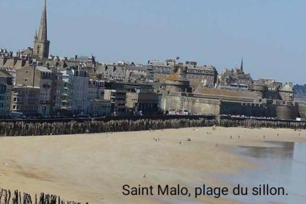 Maison Proche Du Mont Saint Michel Holiday home